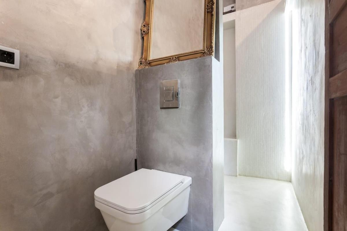 ולנסיה Casita Artista En Bello Edificio Barrio Ruzafa מראה חיצוני תמונה